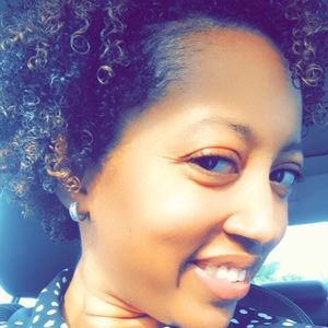 Meet your Posher, Chanell